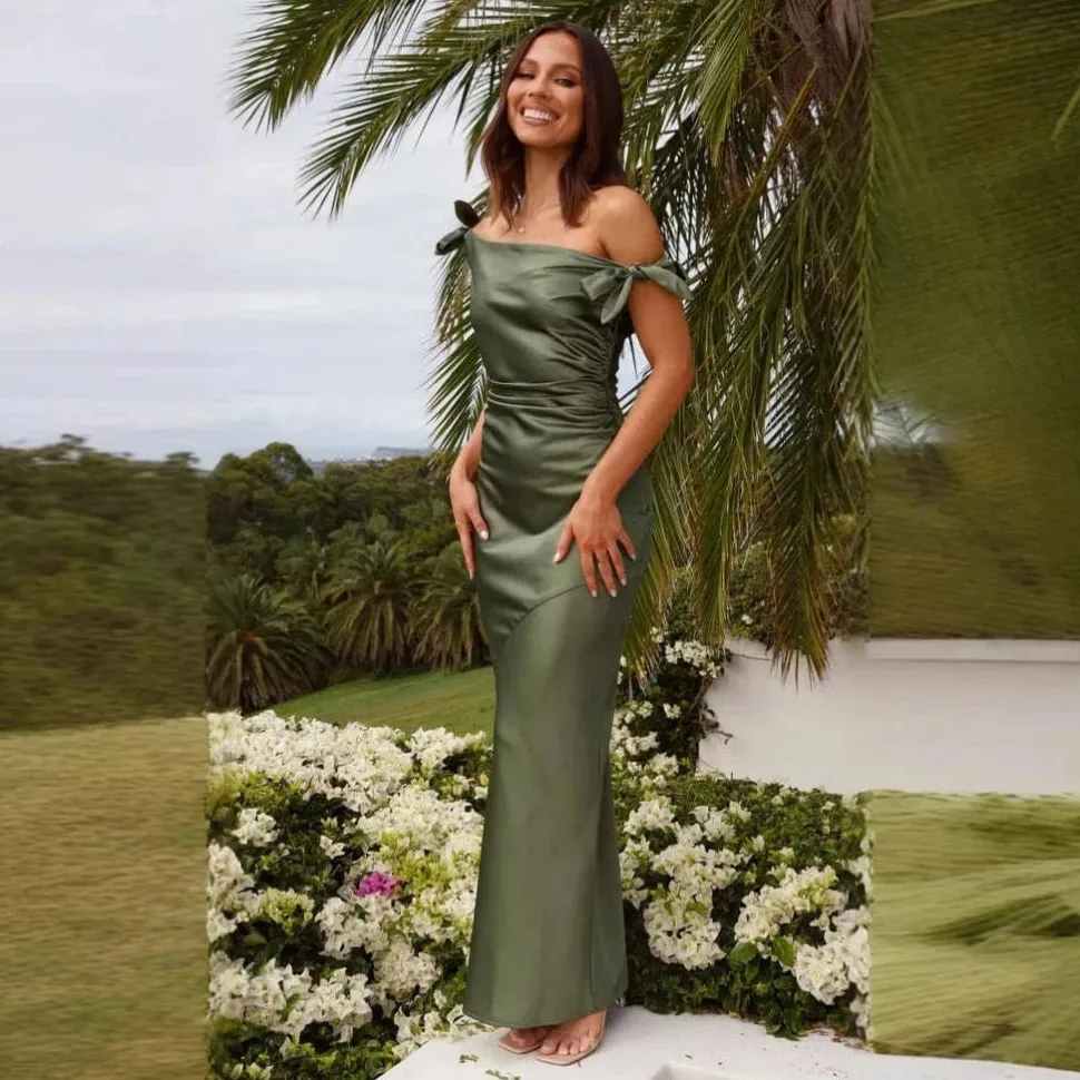 Robe demoiselle d'honneur vert olive