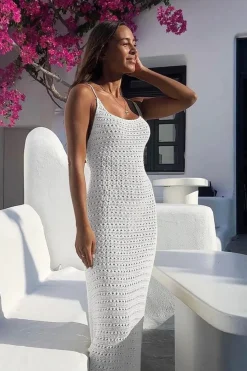 Robe de plage crochet longue fendue dos nu