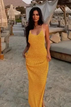 Robe de plage crochet longue fendue dos nu