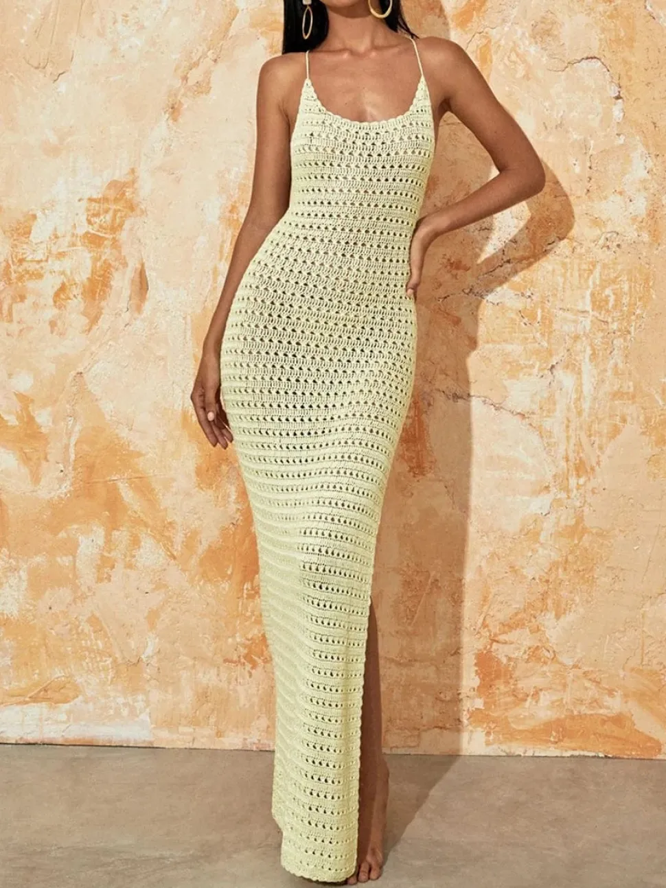 Robe de plage jaune longue dos nu
