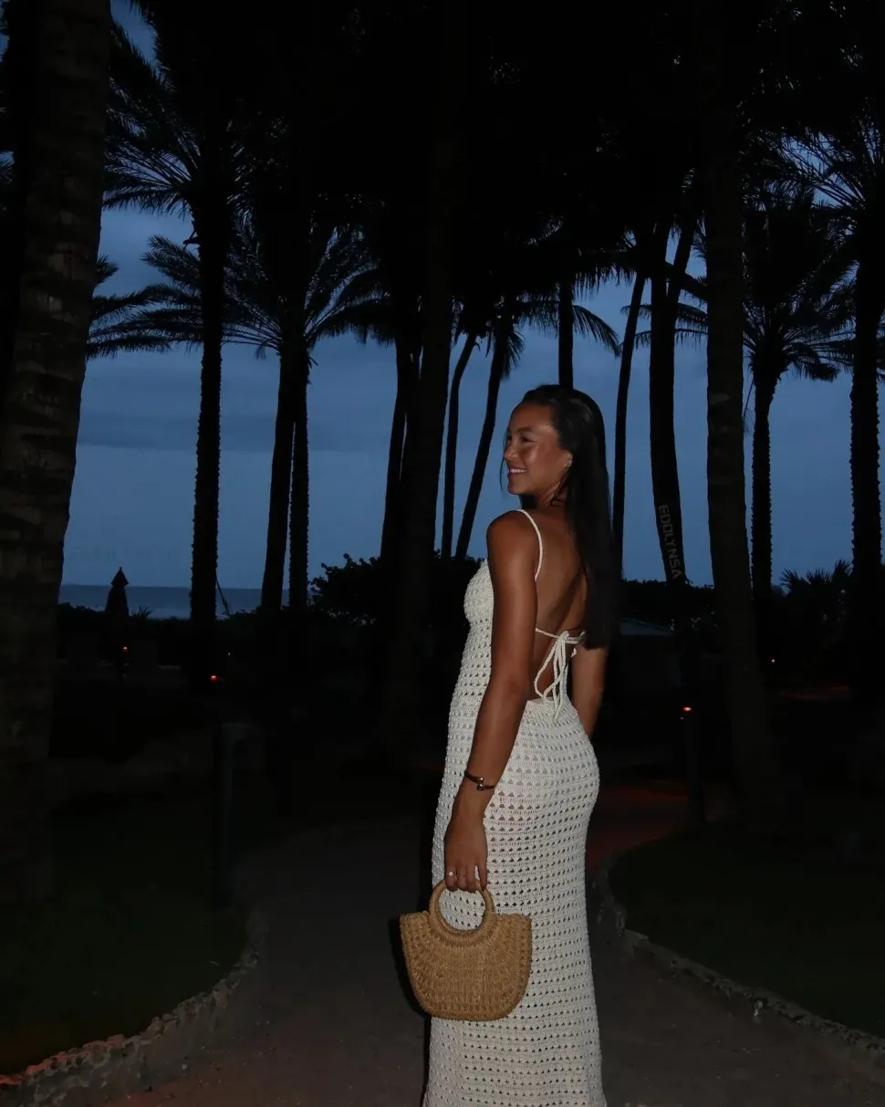 Robe de plage longue en maille bretelles fines