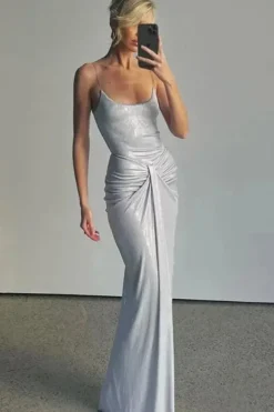 Robe de soirée argentée moulante longue