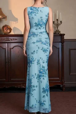 Robe de soirée bleu clair à motif floral