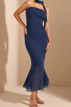 Robe de soirée bleue bustier moulante