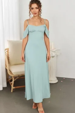 Robe de soirée à bretelles fines vert menthe buste froncé