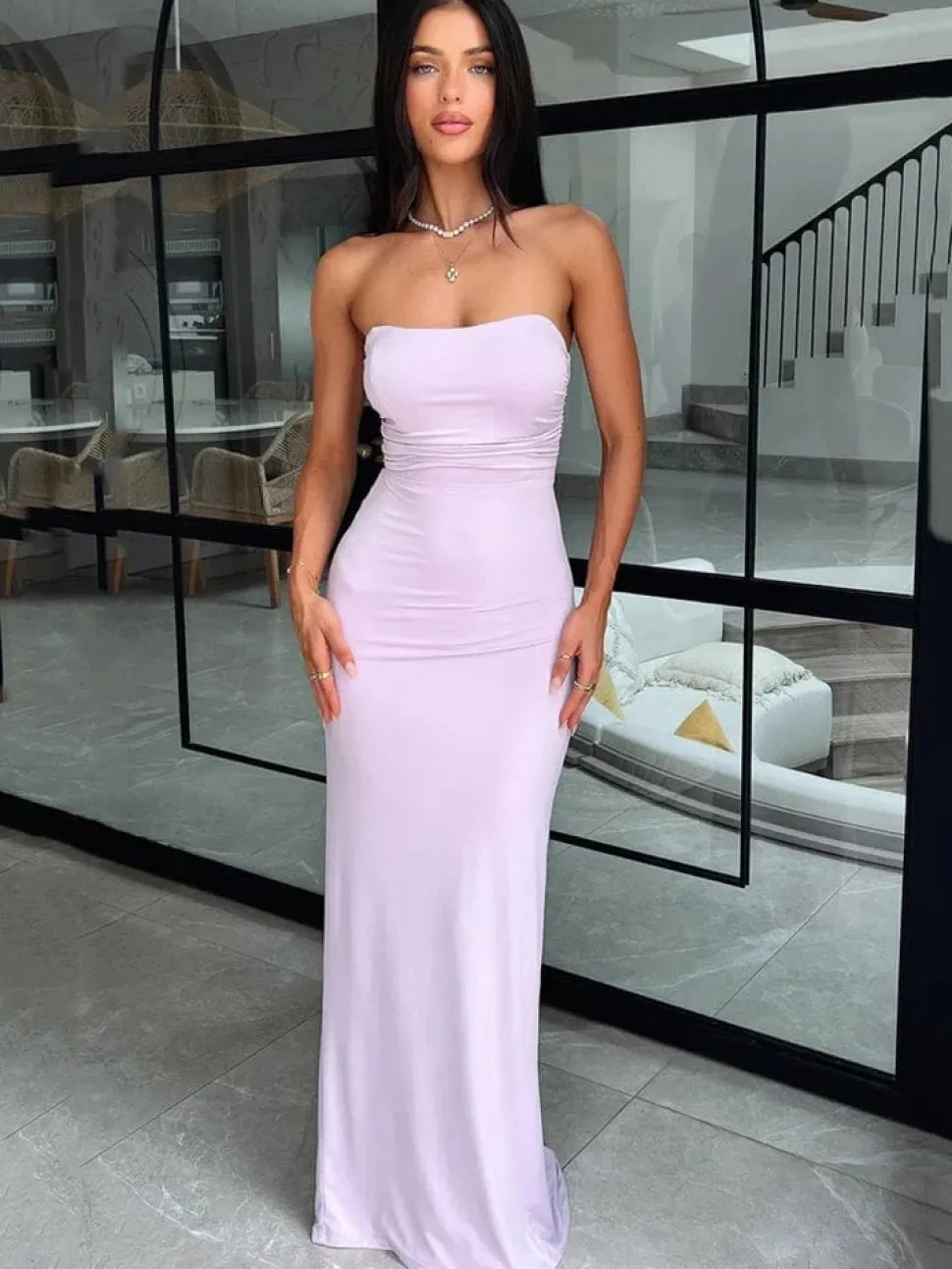 Robe de soirée chic dos nu