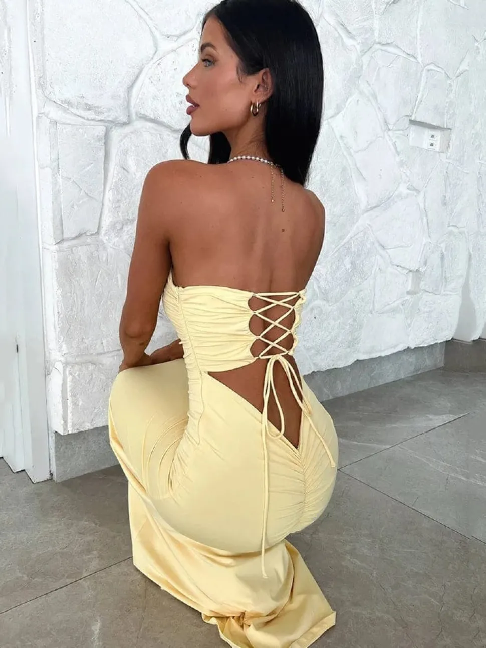 Robe de soirée chic dos nu