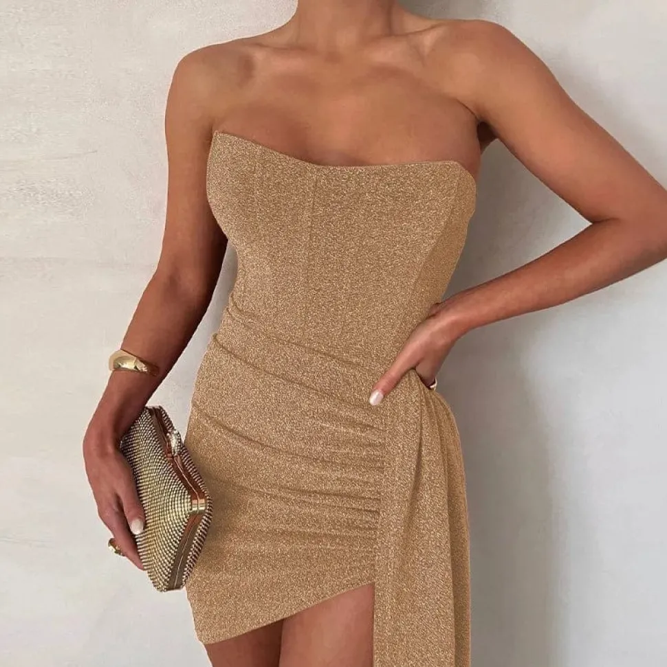 Robe de soirée chic épaules dénudées
