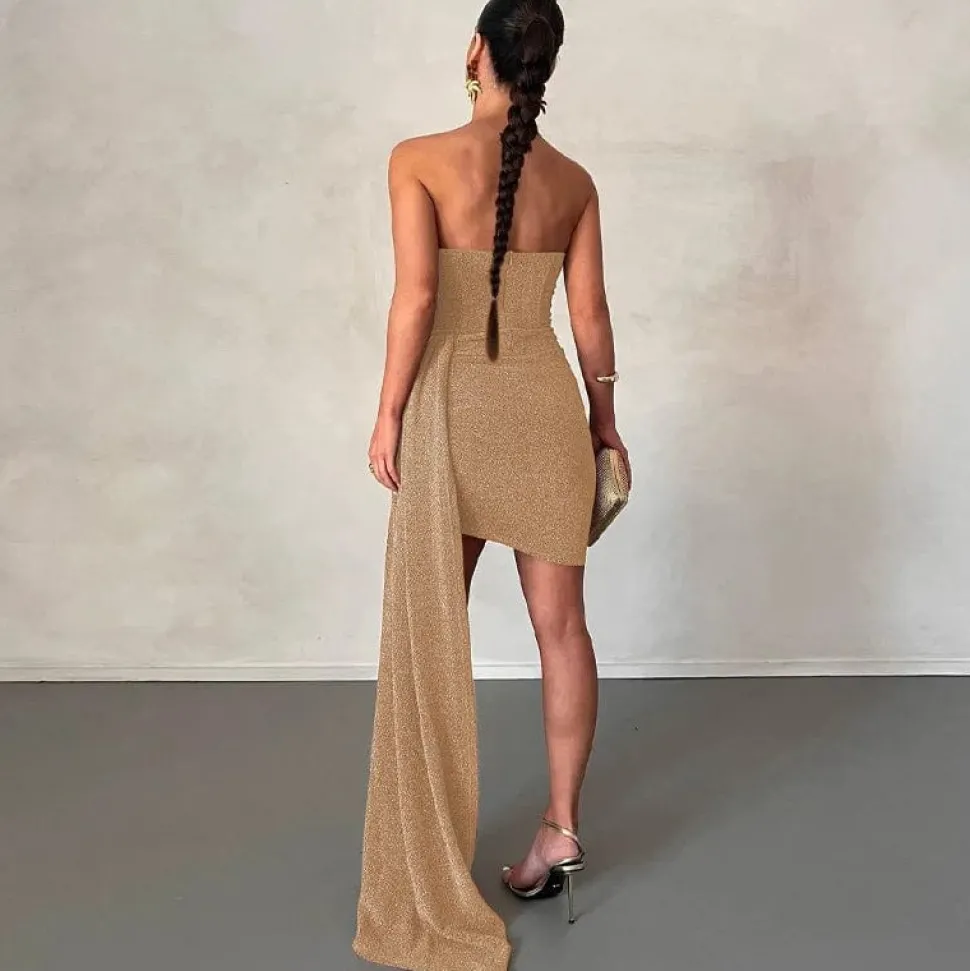 Robe de soirée chic épaules dénudées
