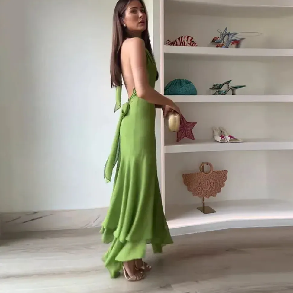 Robe de soirée dos nu verte longue à col licou