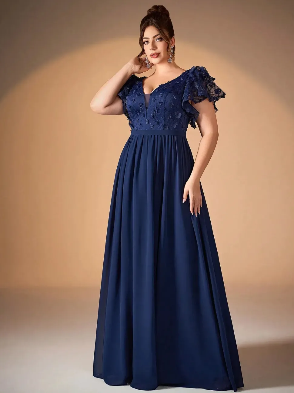 Robe de soirée longue bleue grande taille haut en dentelle brodée