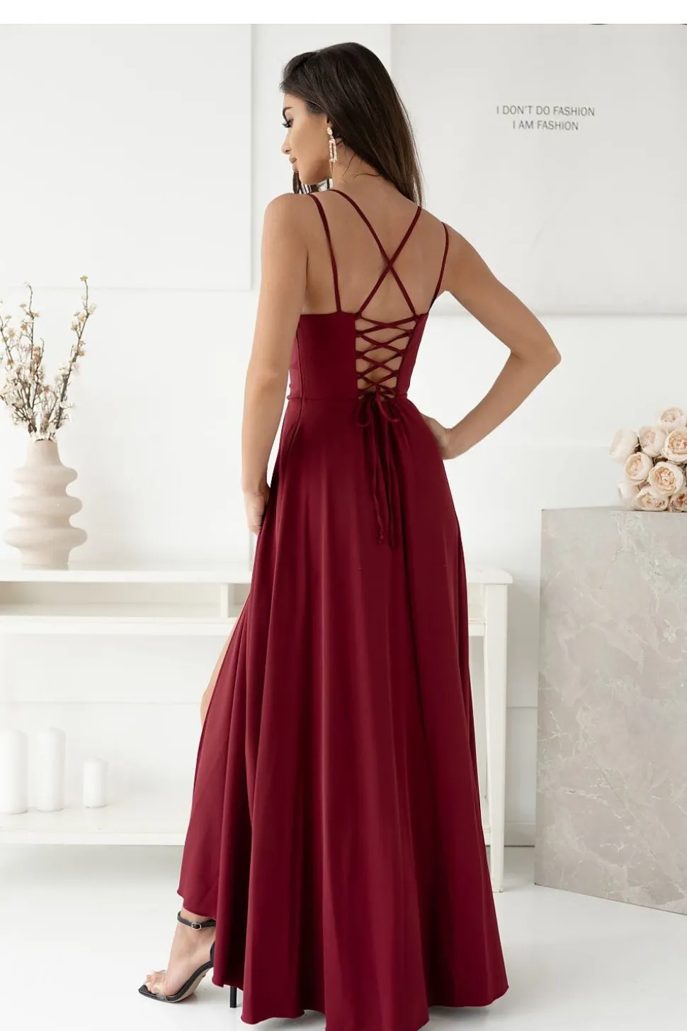 Robe de soirée longue fendue chic