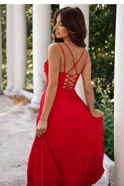 Robe de soirée longue fendue chic