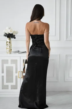 Robe de soirée longue fendue satin noir
