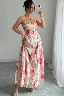 Robe de soirée longue fleurie romantique