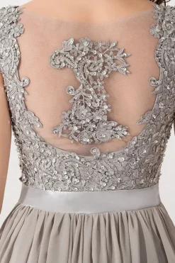 Robe de soirée longue haut en dentelle