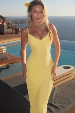 Robe de soirée longue jaune à bretelles