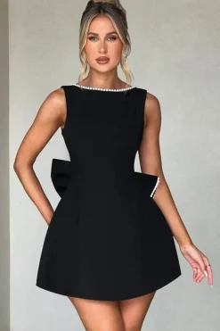 Robe de soirée mariage dos nu chic noire