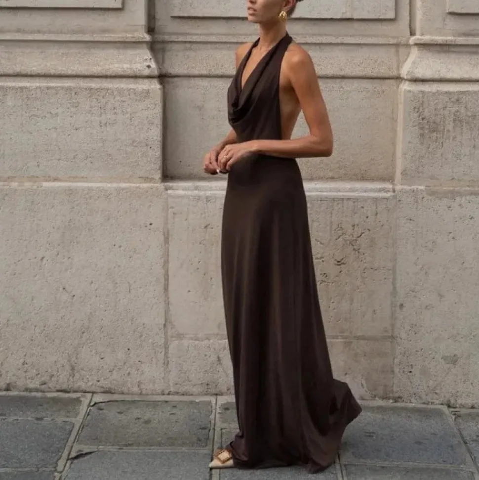 Robe de soirée maxi marron dos nu