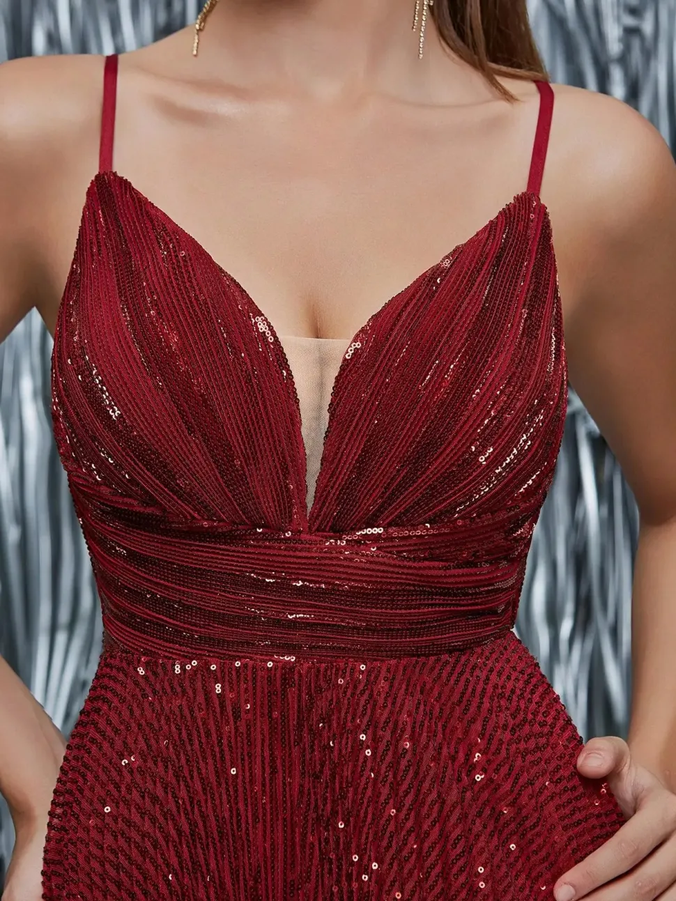 Robe de soirée midi bordeaux scintillante