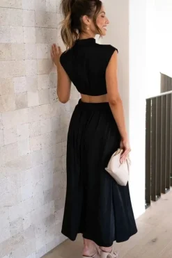 Robe de soirée midi fluide col halter