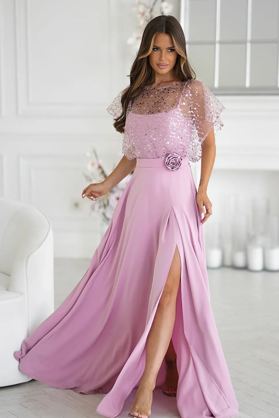 Robe de soirée rose longue fendue boléro pailleté
