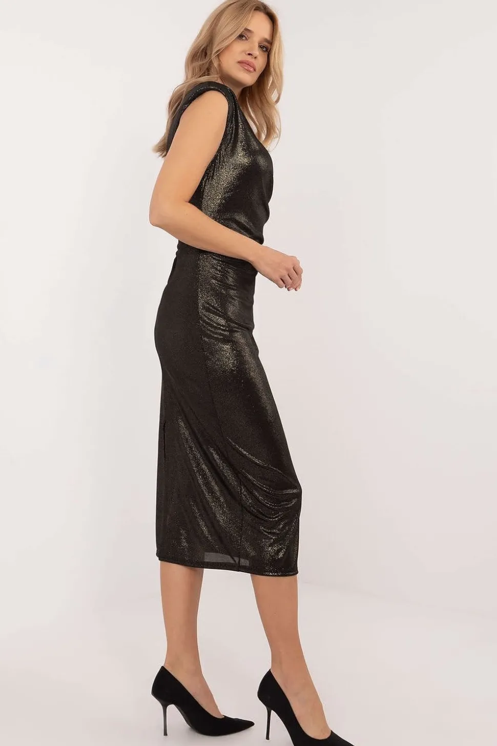 Robe de soirée sans manches midi droite
