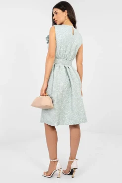 Robe d'invitée au mariage champêtre sans manches