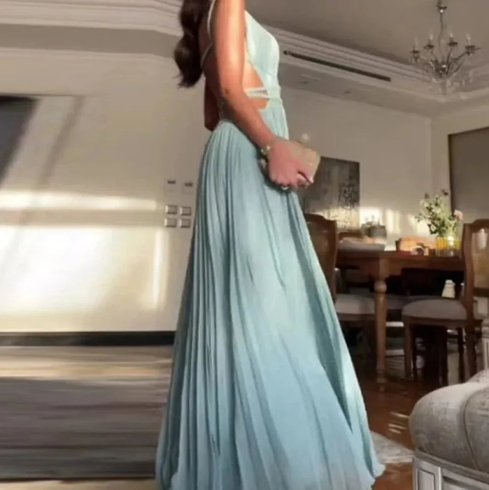 Robe dos nu fluide longue élégante