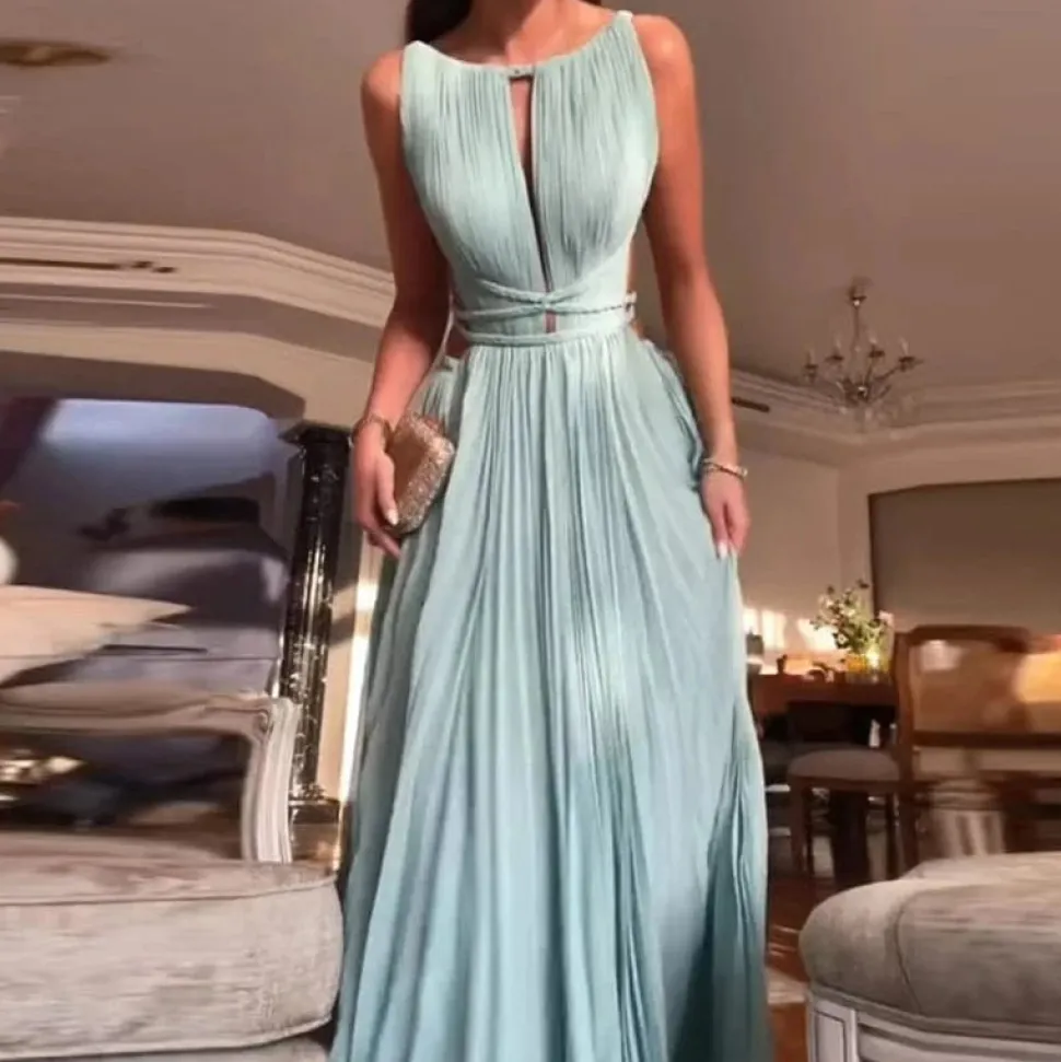 Robe dos nu fluide longue élégante