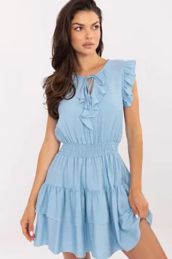 Robe d’été bleue courte à volants fluide
