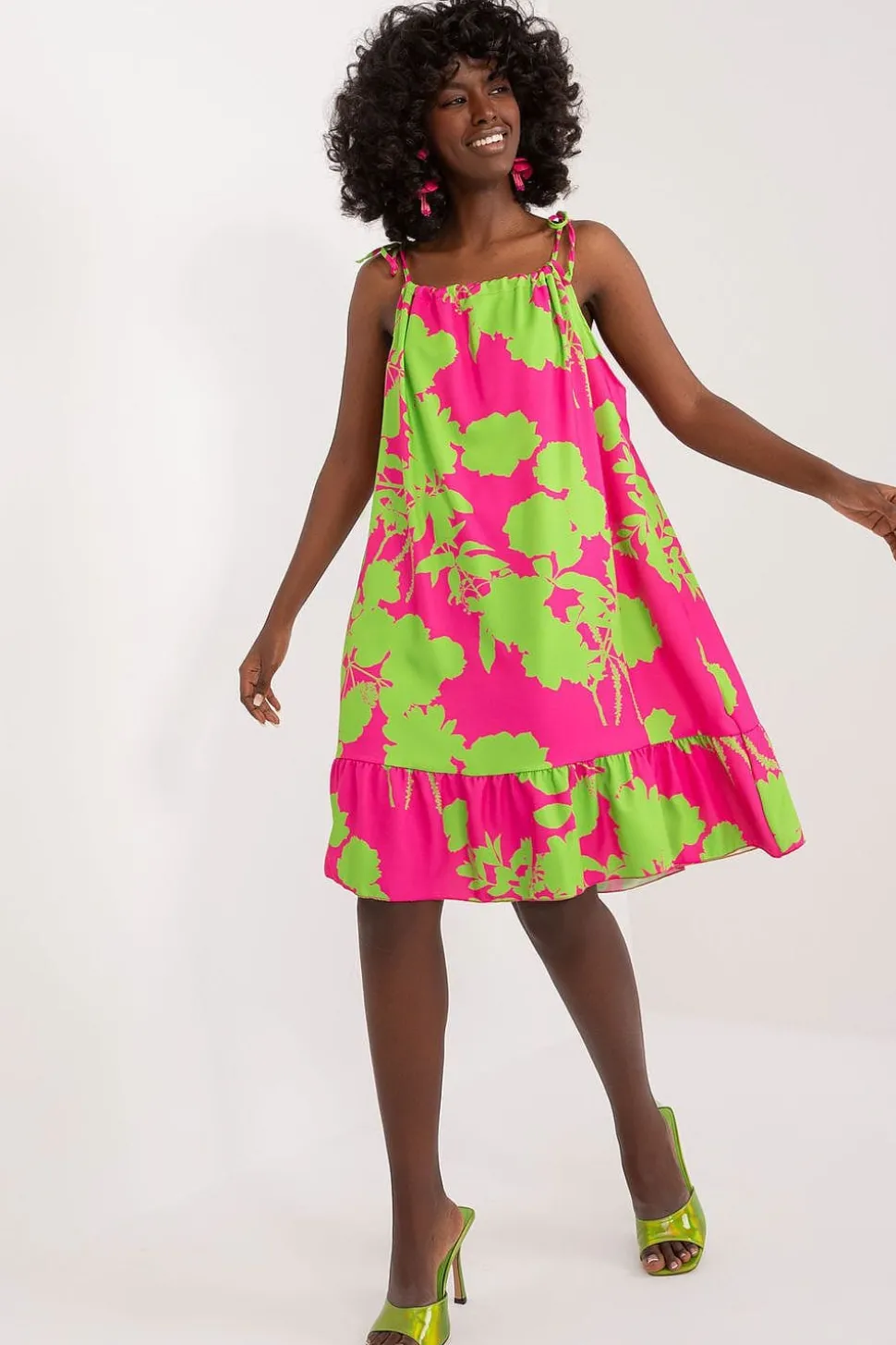 Robe d'été à bretelles rose et verte