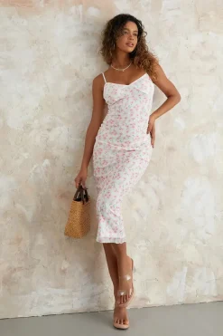 Robe d'été à motifs floraux bretelles fines