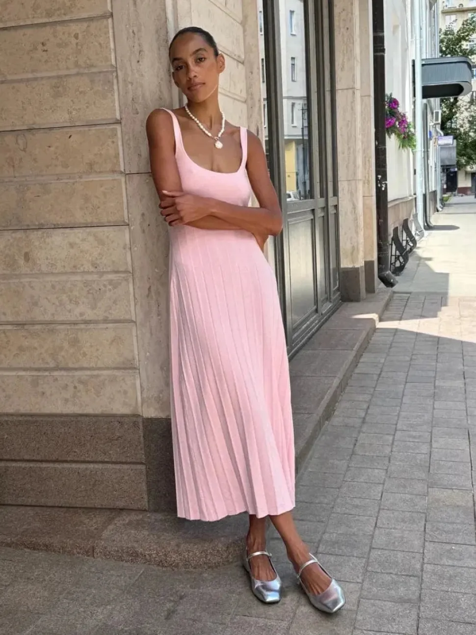 Robe d'été moulante côtelée sans manches
