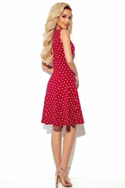 Robe d'été rouge à pois blancs