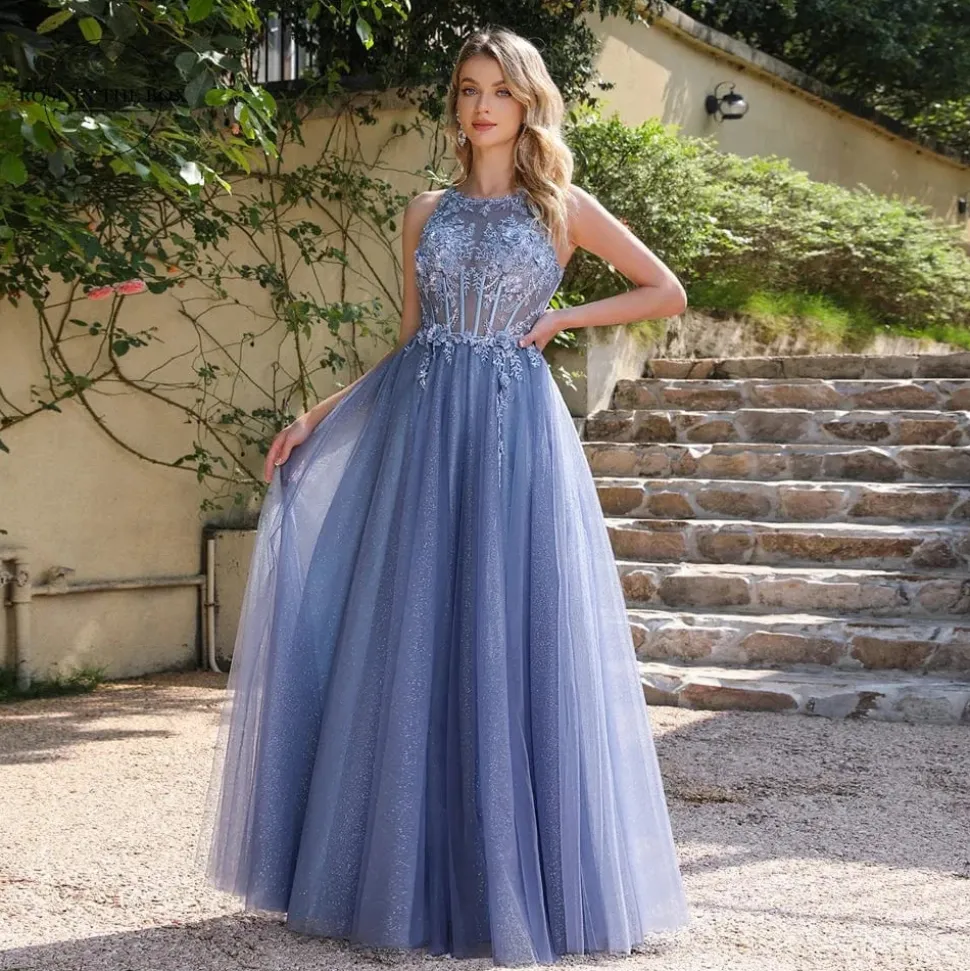 Robe en tulle bleue princesse