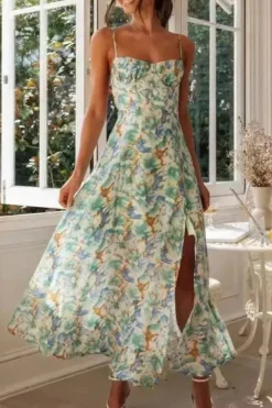 Robe fleurie dos nu fendue fluide