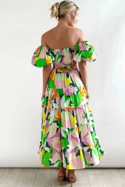Robe fleurie midi épaules dénudées
