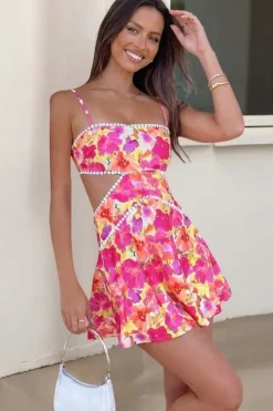 Robe fleurie mini caraco à découpes