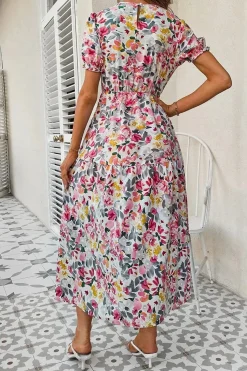 Robe fleurie été midi manches courtes