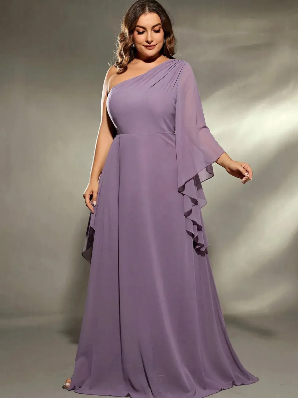Robe grande taille violette épaule dénudée