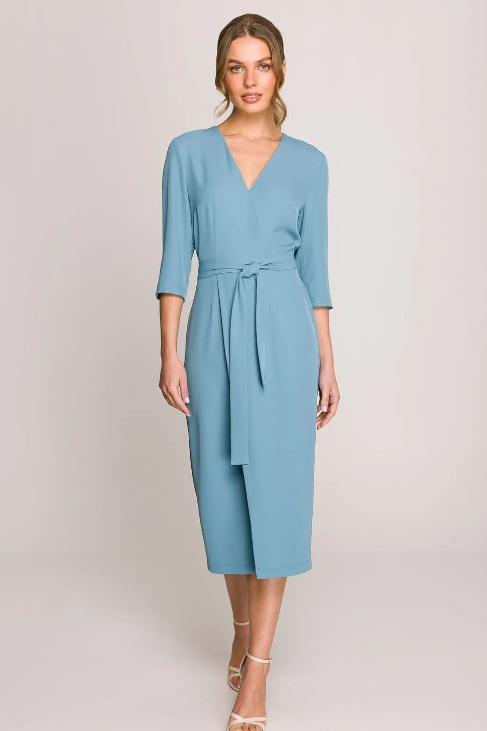 Robe habillée midi droite manches 3/4