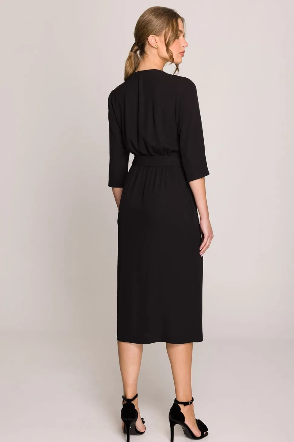 Robe habillée midi droite manches 3/4