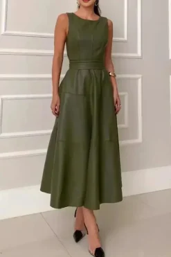 Robe habillée verte midi élégante sans manches