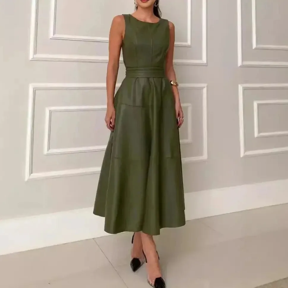 Robe habillée verte midi élégante sans manches