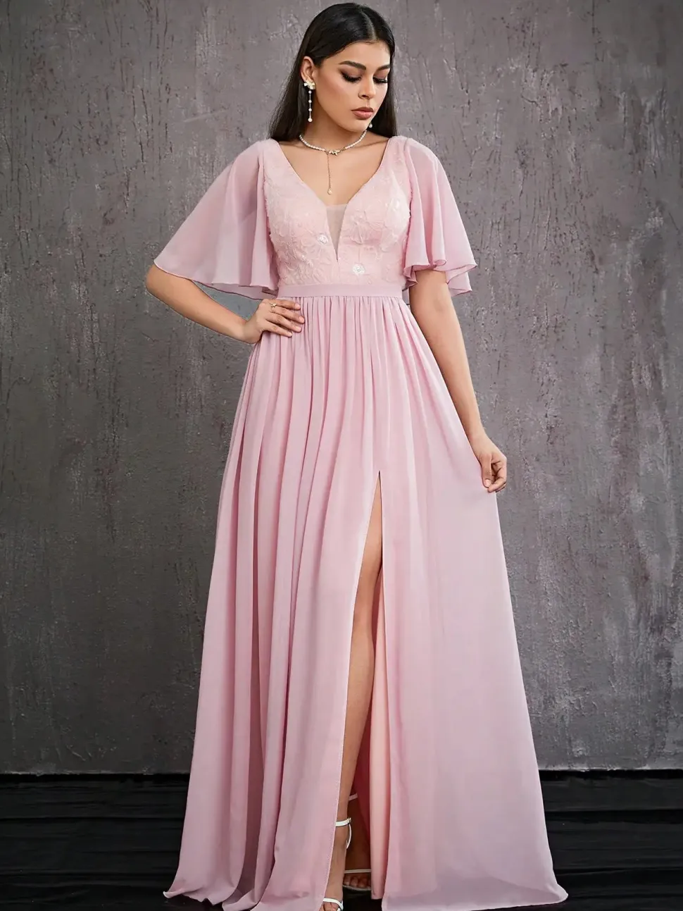 Robe invitée au mariage rose longue fendue