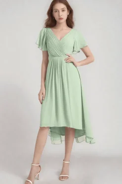 Robe invitée au mariage vert sauge asymétrique