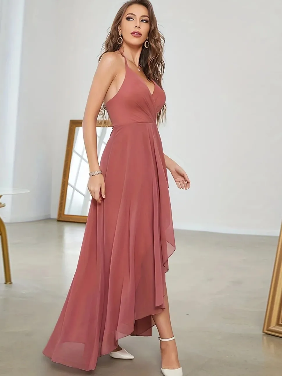 Robe invitée de mariage chic asymétrique