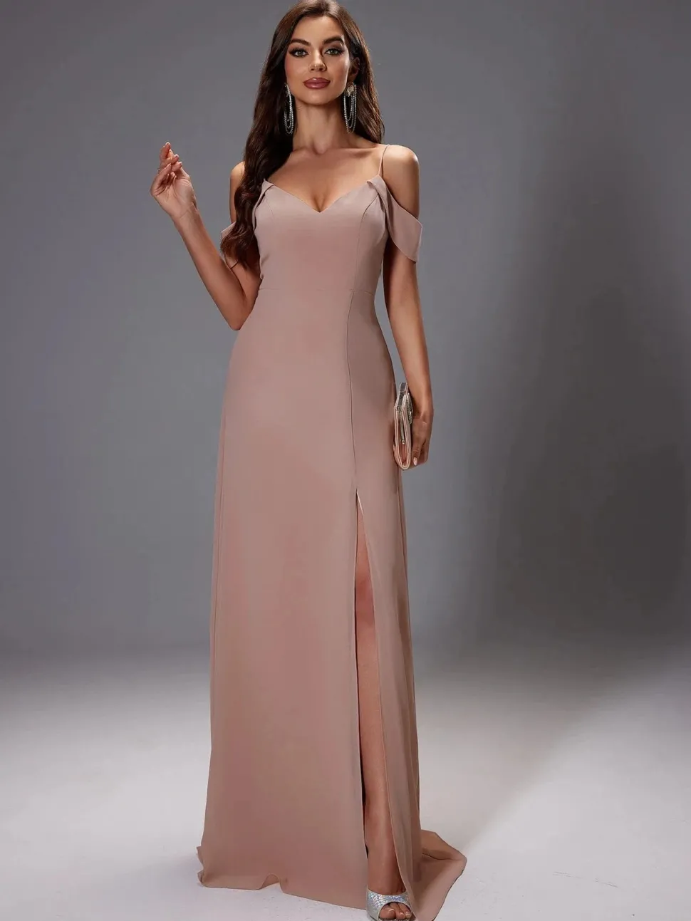 Robe invitée de mariage chic beige