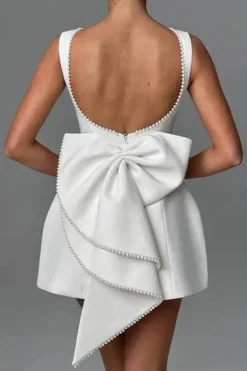 Robe invitée de mariage courte dos nu
